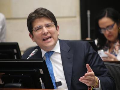 hermana-de-miguel-uribe-turbay-pide-“un-milagro”-por-su-vida