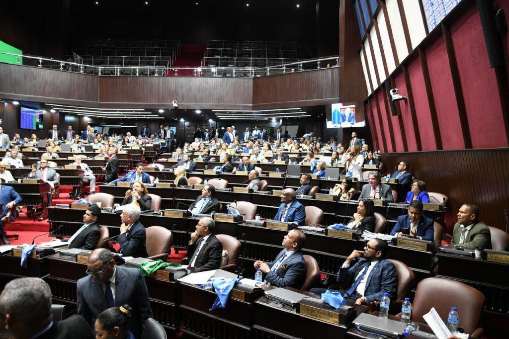diputados-aprueban-leyes-de-alquileres,-fiscalizacion,-ministerio-de-justicia-y-bien-de-familia