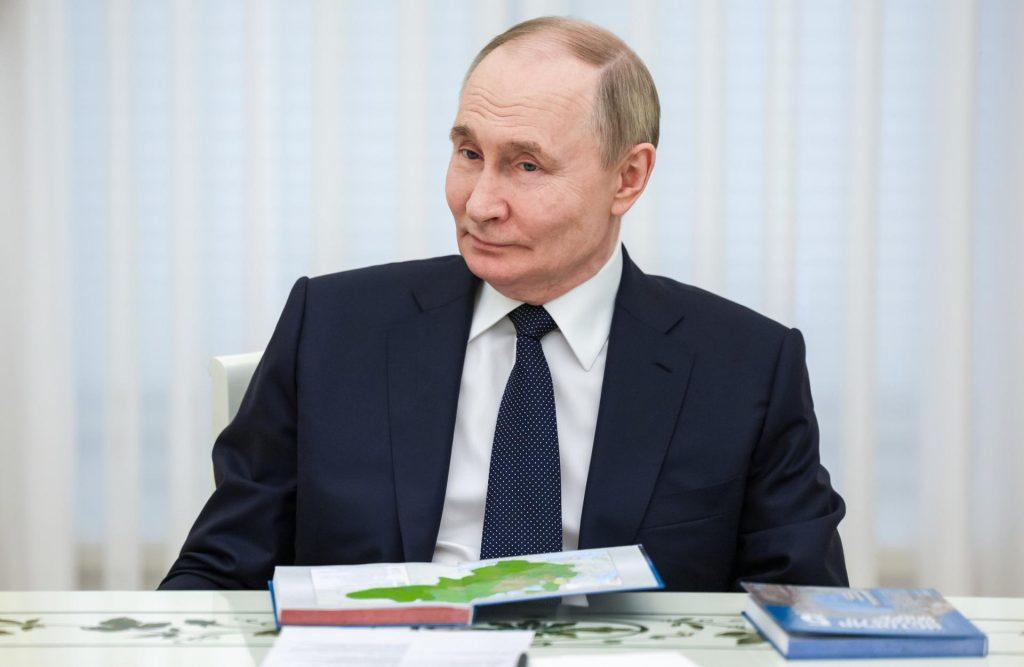 putin-espera-con-ayuda-de-trump-acabar-la-guerra-y-apoya-garantias-de-seguridad-a-ucrania