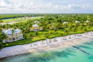 tortuga-bay-puntacana-recibe-la-maxima-distincion-de-calidad