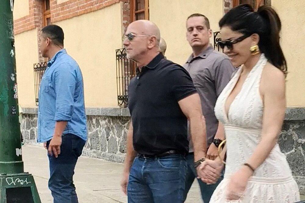 un-paseo-por-coyoacan-y-tragos-en-el-mejor-bar-del-mundo:-asi-fue-la-visita-de-jeff-bezos-y-lauren-sanchez-a-ciudad-de-mexico