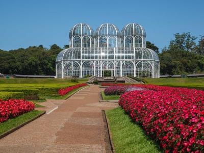 viajar-sin-visa:-curitiba,-una-joya-verde-y-cultural-de-brasil