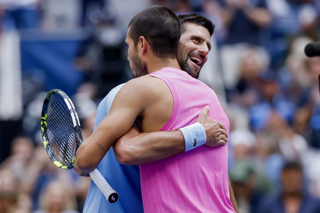 bandera-blanca-de-djokovic,-final-para-alcaraz