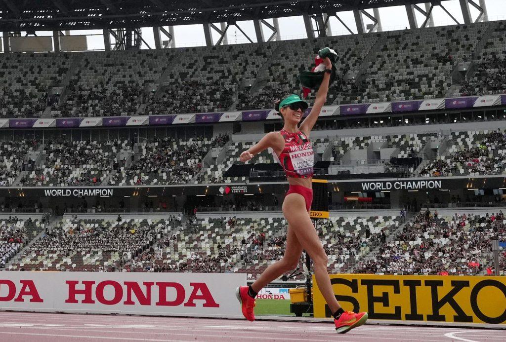 alegna-gonzalez,-subcampeona-del-mundo-de-marcha:-“yo-sonaba-con-el-oro,-y-lo-busque,-pero-tuve-plata”