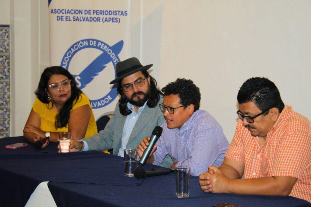 la-principal-asociacion-de-periodistas-de-el-salvador-se-va-al-exilio