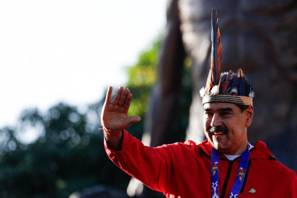 nicolas-maduro:-“si-quieren-la-paz,-preparense-para-ganarla”