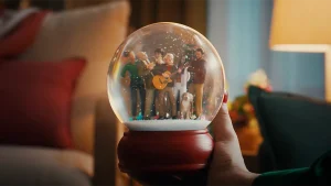 los-recuerdos-de-navidades-preteritas-(y-tambien-la-ia)-burbujean-en-la-nueva-campana-de-coca-cola