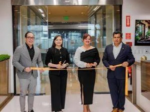 flux-tech-celebra-la-apertura-de-su-oficina-en-rd