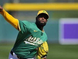 mlb:-luis-severino-abrira-el-dia-inaugural-por-los-atleticos
