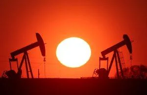 mas-pobres,-menos-viajes-y-menos-empleo.-asi-seria-el-mundo-con-el-petroleo-a-200-dolares