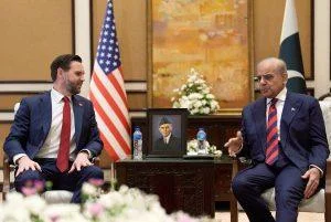 estados-unidos-e-iran-interrumpen-las-negociaciones-pero-no-dan-por-roto-el-dialogo