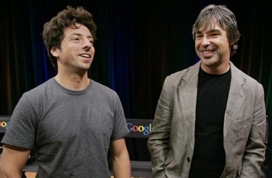 Los dos fundadores de Google se vuelven a poner el mono de trabajo para plantar cara a ChatGPT
