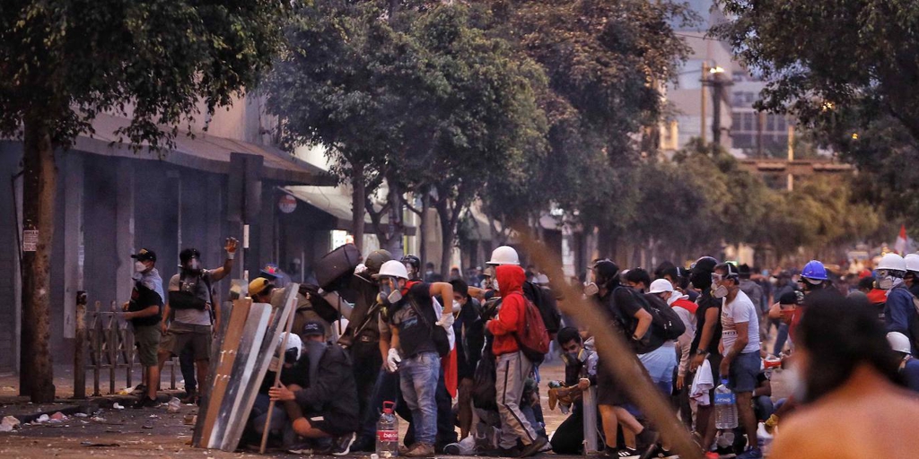 las-protestas-contra-el-gobierno-de-boluarte-dejan-un-muerto-en-lima-y-varios-heridos