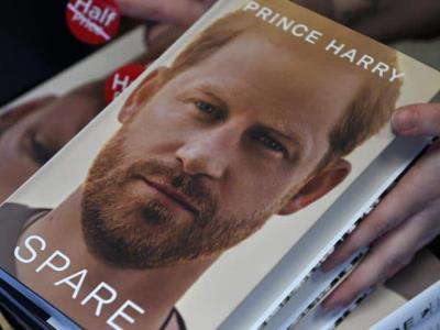 la-biografia-del-principe-harry-ya-esta-en-las-librerias-britanicas