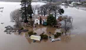 diluvio-en-california,-estados-unidos,-deja-14-muertos-y-evacuan-la-ciudad