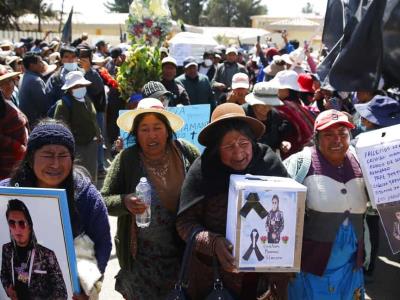 sepelios-marcan-nueva-jornada-de-protestas-en-peru