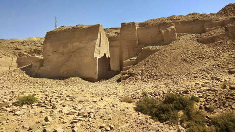 intentan-robar-en-egipto-una-estatua-de-10-toneladas-del-faraon-ramses-ii