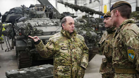 El secretario británico de Defensa pide un aumento de presupuesto para cubrir gastos por el conflicto en Ucrania