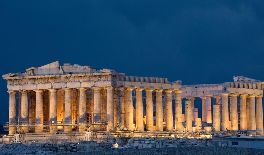El Vaticano «regala» a Grecia tres fragmentos del Partenón: «Esperamos que otros imiten esta iniciativa del Papa»