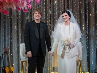 Así fue la boda de Laura Pausini y Paolo Carta con su hija como dama de honor