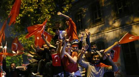 en-vivo:-partidarios-de-erdogan-celebran-su-victoria-en-las-elecciones-presidenciales-de-turquia