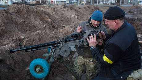 secretario-de-seguridad-y-defensa-de-ucrania:-“todo-ciudadano-deberia-tener-una-ametralladora”