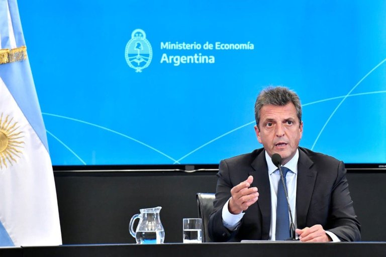 massa-reconoce-derrota-ante-milei-y-le-felicita-como-“presidente-de-todos-los-argentinos”