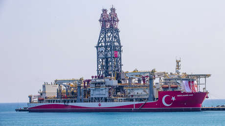petrolera-estatal-turca-compra-a-brasil-una-refineria-flotante-del-tamano-de-4-campos-de-futbol