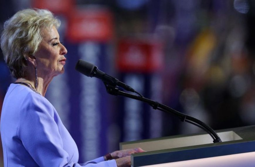 trump-anuncia-a-linda-mcmahon,-ex-ceo-de-la-wwe,-como-su-eleccion-para-secretaria-de-educacion