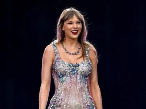 taylor-swift-se-convierte-en-la-cantante-con-mas-premios-billboard