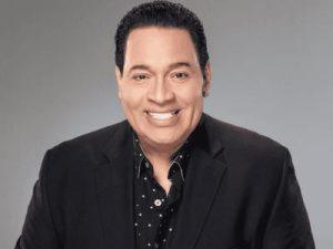 tito-nieves-habla-sobre-comentarios-de-que-bad-bunny-revivio-la-salsa