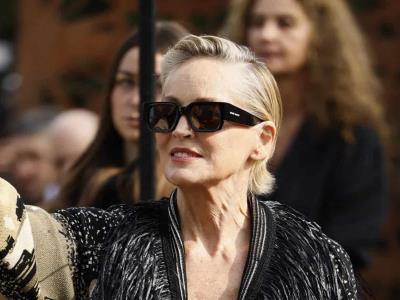 sharon-stone-asiste-a-desfile-de-antonio-marras-en-milan