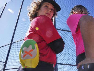 mlb:-guantes-para-deslizarse-se-popularizan-en-el-beisbol