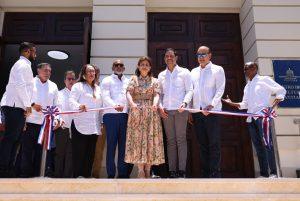 gobierno-inaugura-obras-de-revalorizacion-en-el-centro-historico-de-santiago