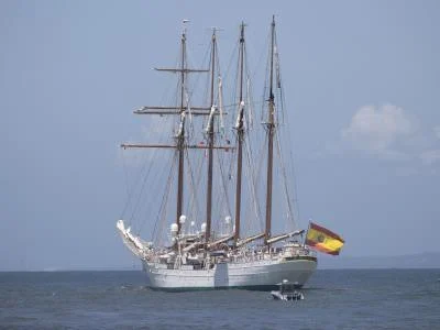 armada-espanola:-buque-escuela-zarpo-a-nueva-york