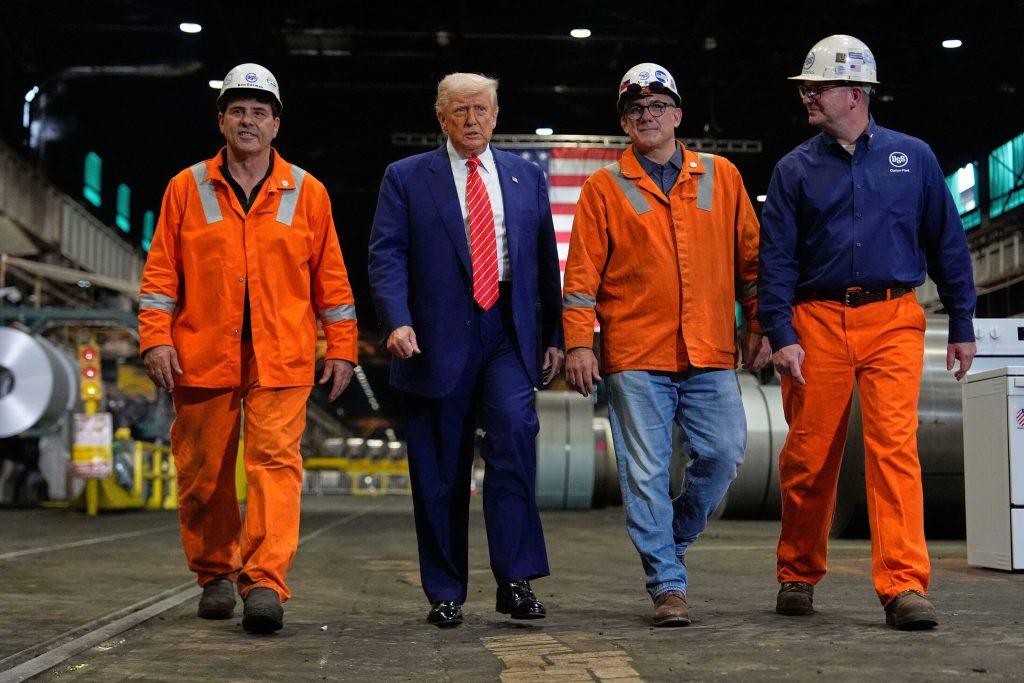trump-exime-al-reino-unido-de-la-subida-de-aranceles-al-aluminio-y-el-acero-del-25%-al-50%