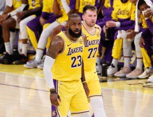 la-familia-buss-vende-a-los-angeles-lakers-por-10.000-millones-de-dolares-al-dueno-de-los-dodgers