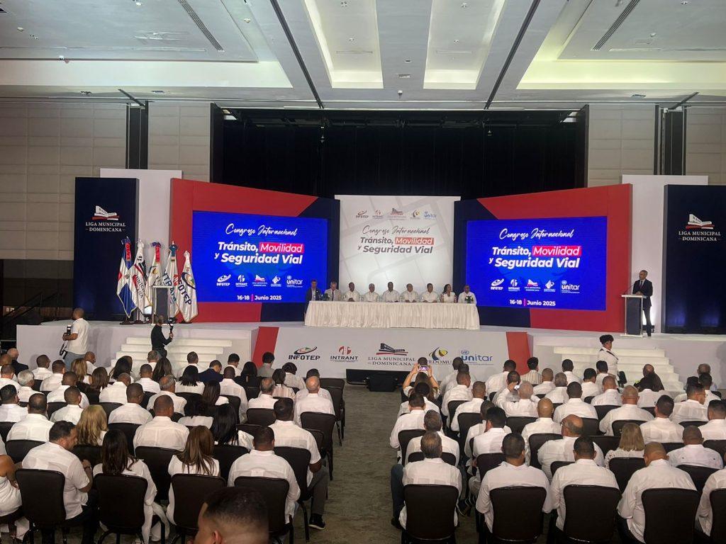 Imagen relacionada con Realizan congreso sobre tránsito en Bávaro-Punta Cana y excluyen prensa local