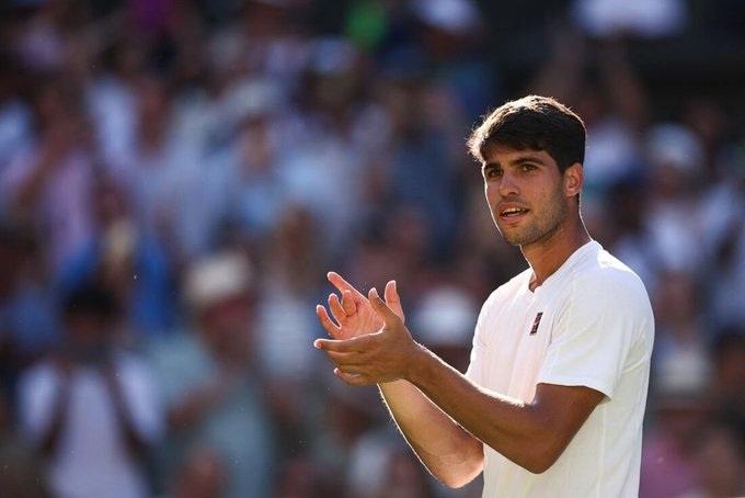 alcaraz-amortigua-a-rublev-y-se-cita-con-norrie-en-cuartos-de-final- 