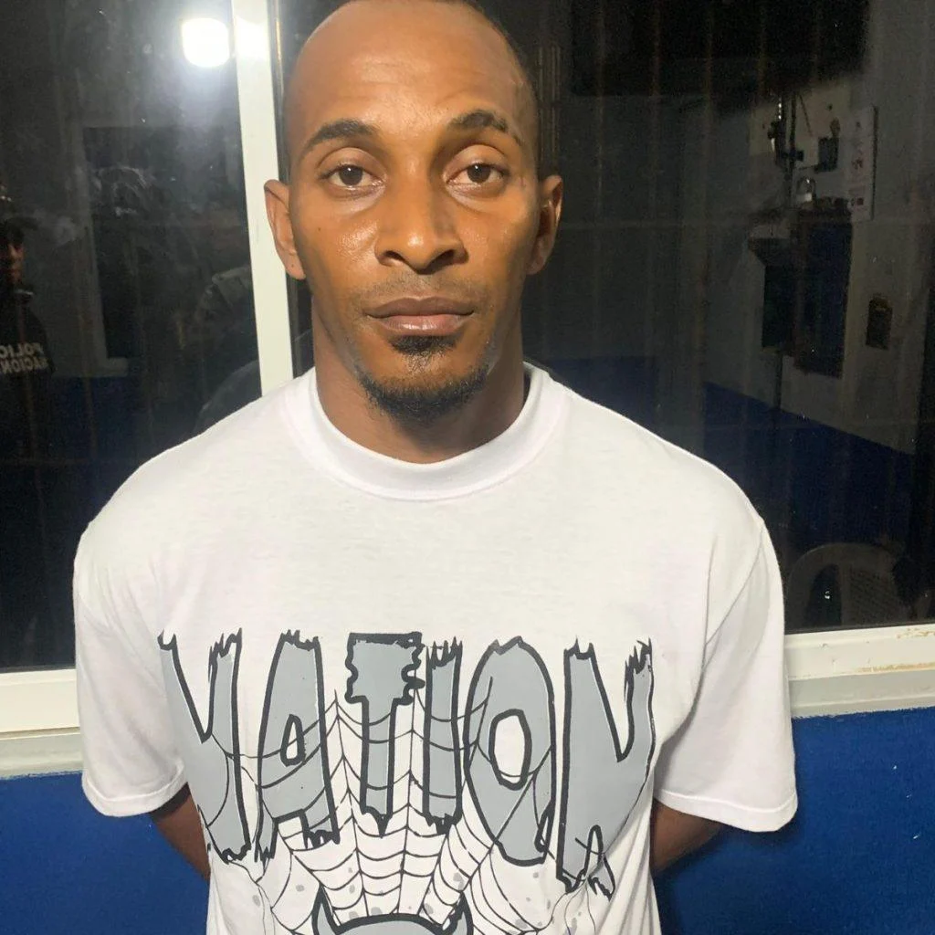 apresan-hombre-acusado-de-participar-en-violento-atraco-en-villa-altagracia 