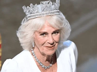 con-una-nueva-foto-oficial,-la-reina-camila-celebra-sus-78-anos