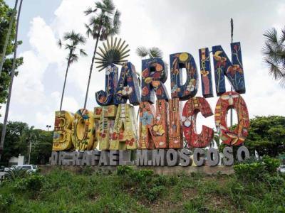 sigue-en-pie-manifestacion-convocada-en-defensa-del-jardin-botanico