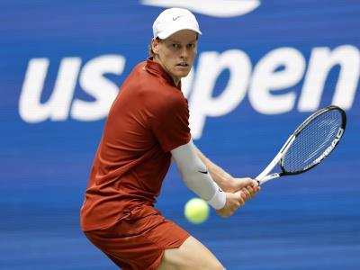 tenis:-jannik-sinner-arranca-su-defensa-del-us-open-y-numero-1