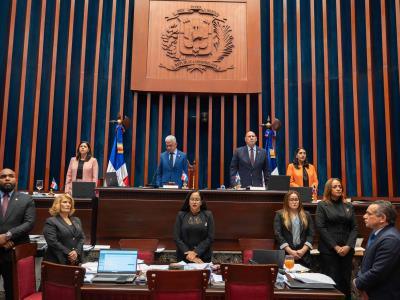 aprueban-ley-que-dispone-el-uso-de-energia-renovable-en-edificios