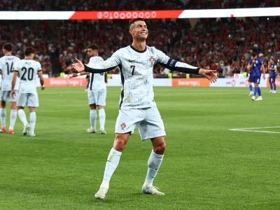 ronaldo-y-un-doblete-hacia-otro-mundial,-inglaterra-no-convence