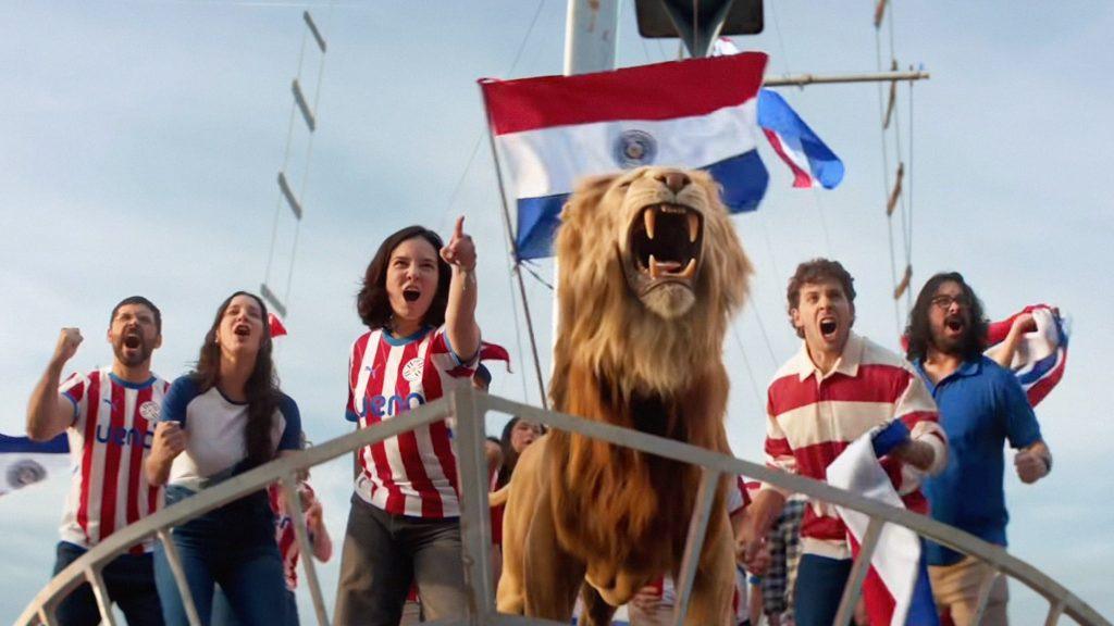 la-seleccion-de-futbol-de-paraguay-celebra-en-guarani-su-regreso-al-mundial-15-anos-despues