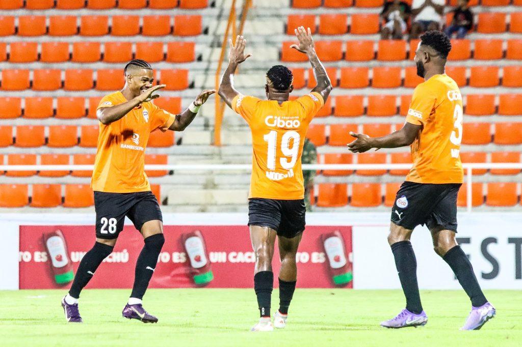 cibao-fc-ejerce-hegemonia-sobre-jarabacoa-fc-con-otra-victoria