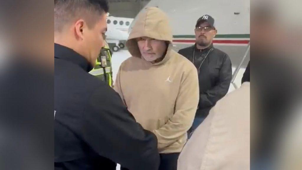 hernan-bermudez,-trasladado-a-la-carcel-del-altiplano-tras-su-expulsion-de-paraguay