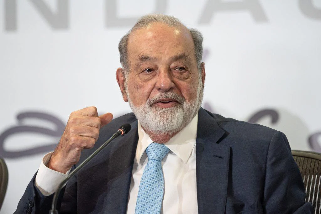 carlos-slim-firma-un-contrato-con-pemex-de-1.991-millones-de-dolares-para-la-perforacion-de-pozos