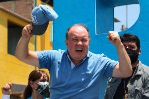 rafael-‘porky’-lopez-aliaga,-alcalde-ultra-de-lima,-renuncia-para-presentarse-a-las-presidenciales